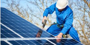 Installation Maintenance Panneaux Solaires Photovoltaïques à Saint-Merd-les-Oussines